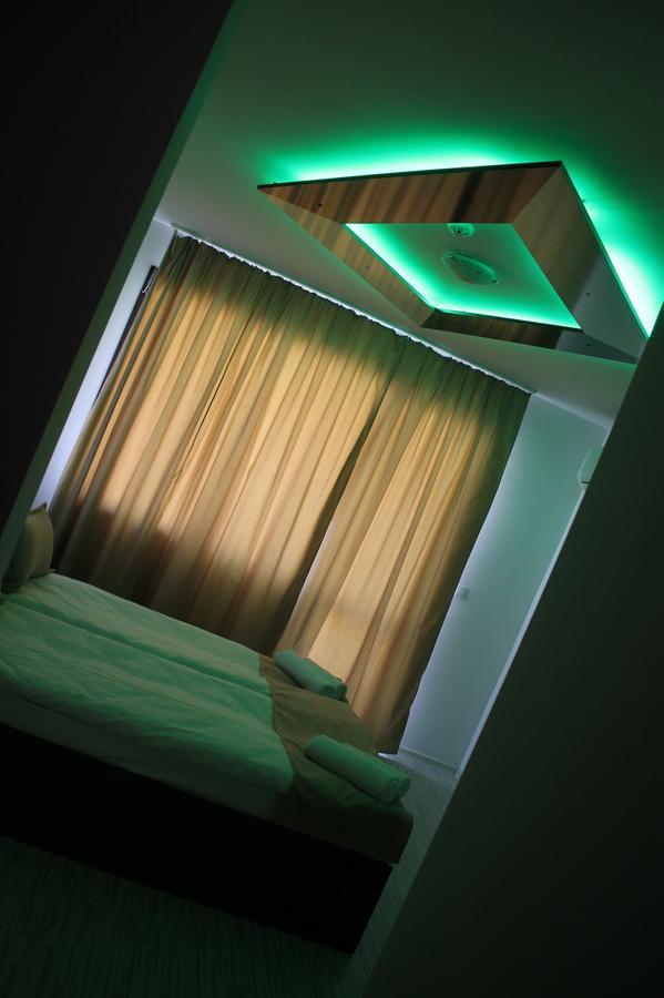 Tiara Hotel Dobrich Exteriör bild